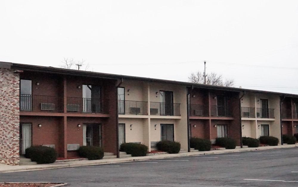 Travelodge By Wyndham Hotel 3*